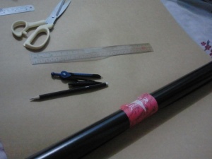 base materials, cheap board/cartolina, black cartolina for minnie silhouette, compass
